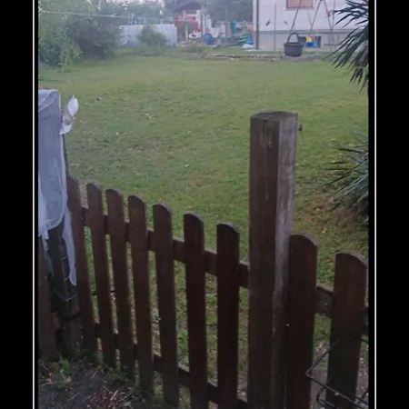 Casa In Mezzo Al 3*